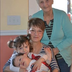 Meet your Posher, Debra